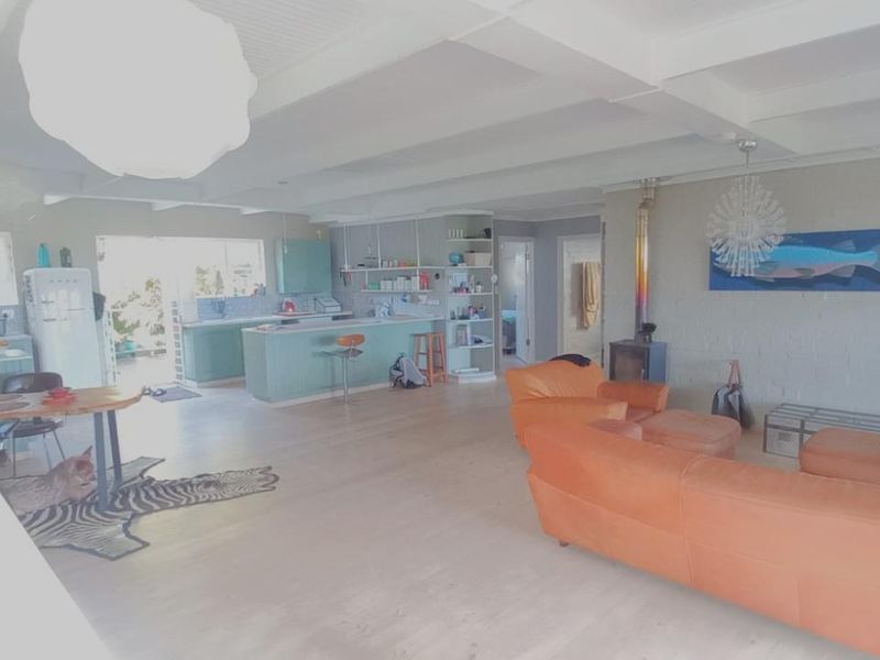 Seaside 3 Bedroom 3 Bathroom - Photo 6