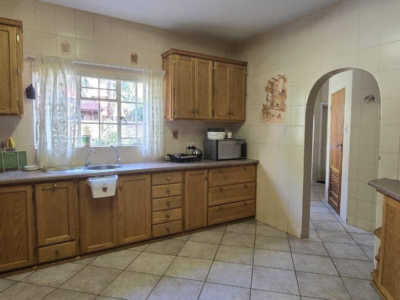 6 Bedroom house for sale in Amandasig - Photo 6