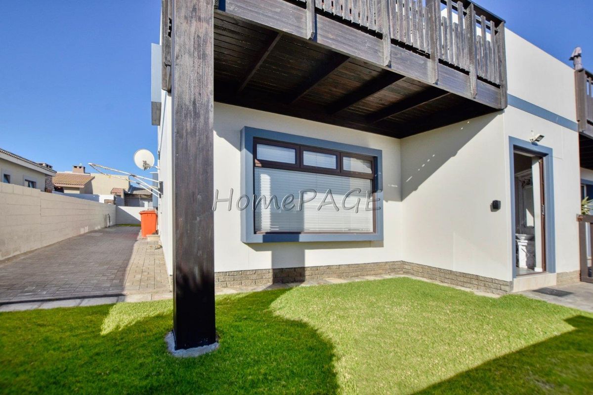 Ext 19, Swakopmund:  Spacious Double Storey Home is for Sale - Photo 2