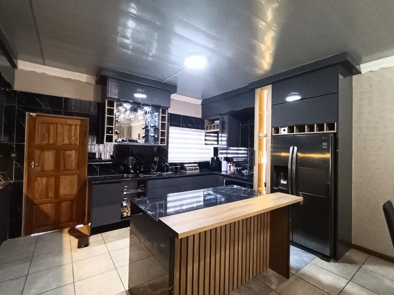 Beautiful newly renovated duet in langenhovenpark - Photo 6