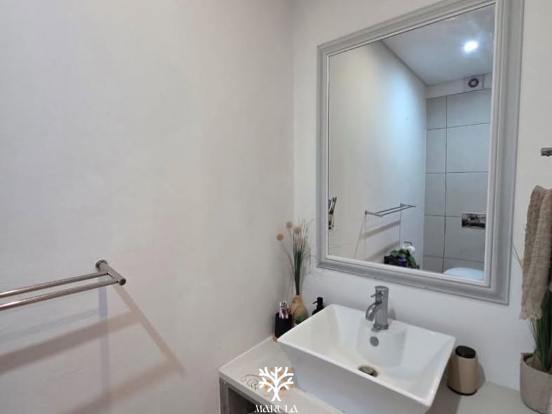 2 Bedroom Apartment on the Golf Estate - Photo 8
