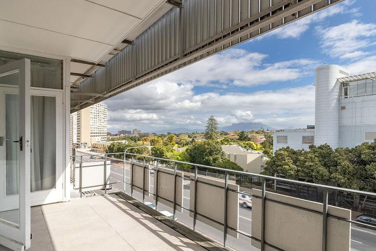 Perfect Perfection - Photo 3