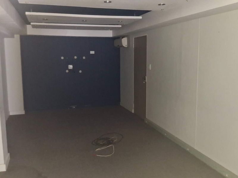 Warehouse for sale - Prosperita - Photo 2