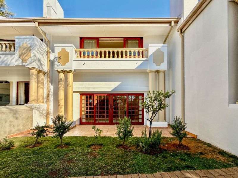 Legacy Residence in SafeWaterkloof | Prestige. Presence. Perfection. - Photo 4