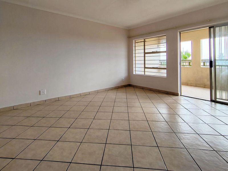 Perfect 2Bedroom 1st floor apartment! - Photo 7