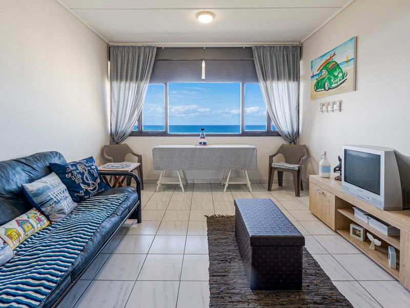 Studio/ bachelor apartment with stunning sea views. - Photo 4