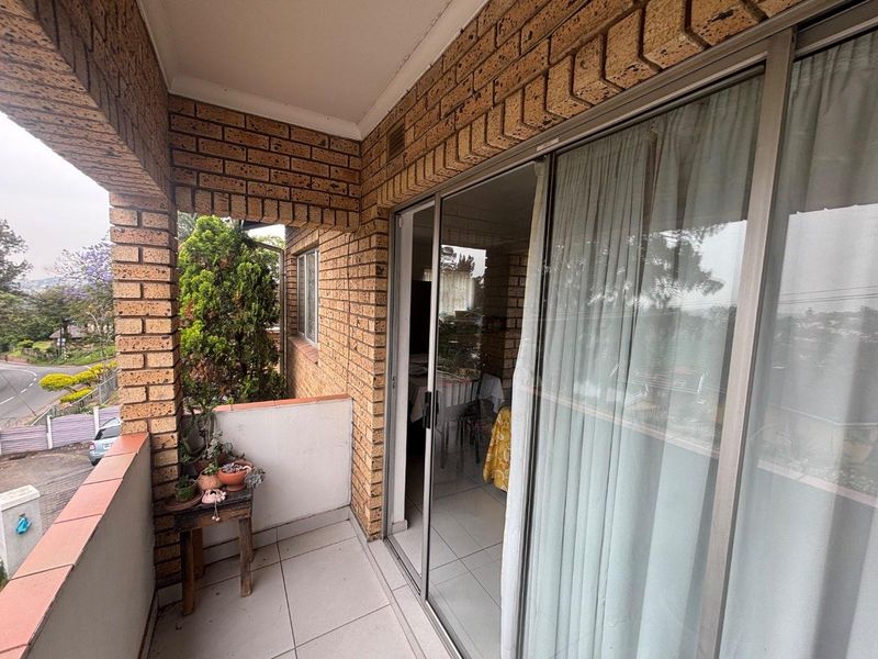 Priced to Sell in Queensburgh! Secure 2-Bed Townhouse with Garage - Photo 5