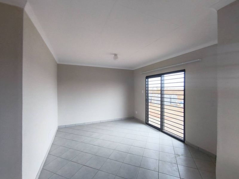 3 Bedroom House for Sale in Windmill Park Ext 32 - Photo 8