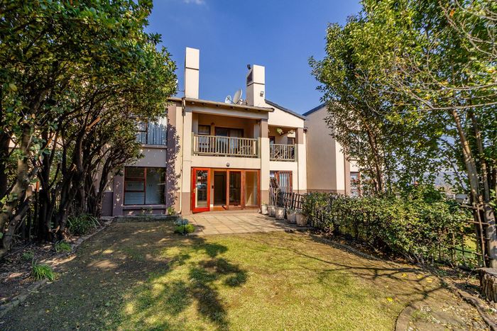Property #2503466, Townhouse Rental Monthly in Dowerglen
