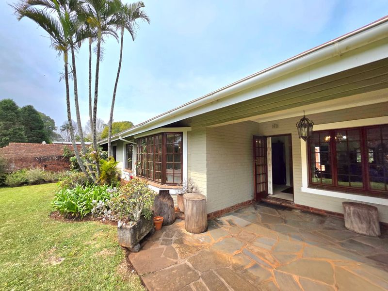 Secure 3-Bedroom Townhouse for Sale in Hillcrest – Pet-Friendly & Family-Friendly Living - Photo 10