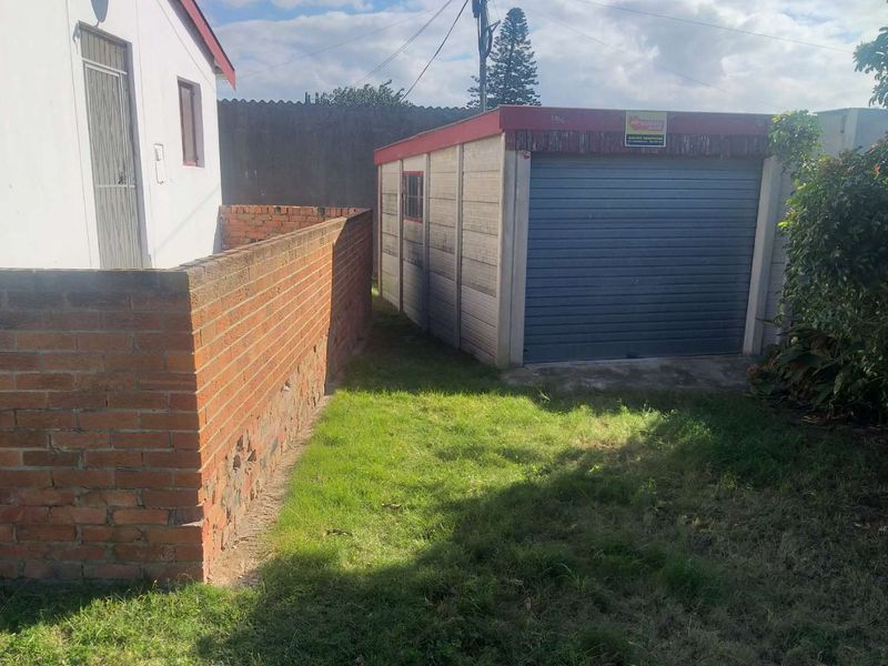 Explore this Flexible 2-Bedroom Home in Prime Spot! - Photo 4