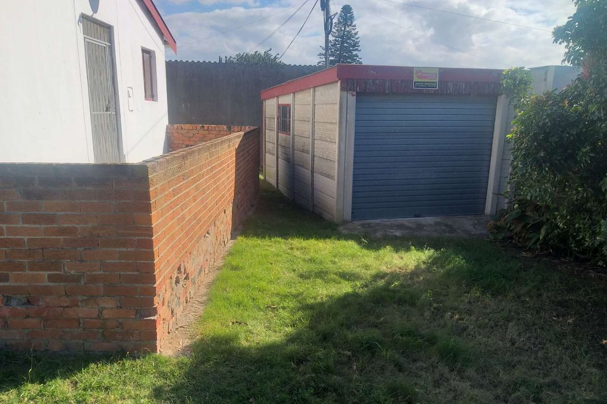 Explore this Flexible 2-Bedroom Home in Prime Spot! - Photo 4