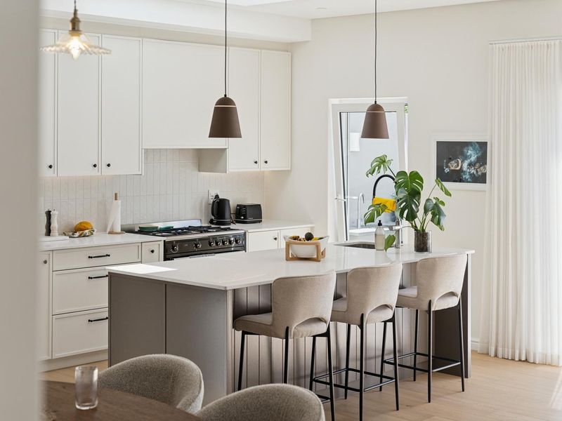 Modern Elegance Meets Effortless Living Brand-New 4-Bedroom Home – in the new Estate, Sandelwood, SandownCape Town HOME STILL TO BE BUILT – VAT INCLUDED / NO TR - Photo 8