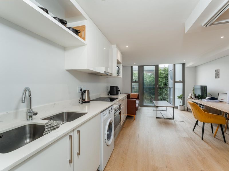 Modern Studio Apartment in Prestigious Claremont Upper - Photo 4