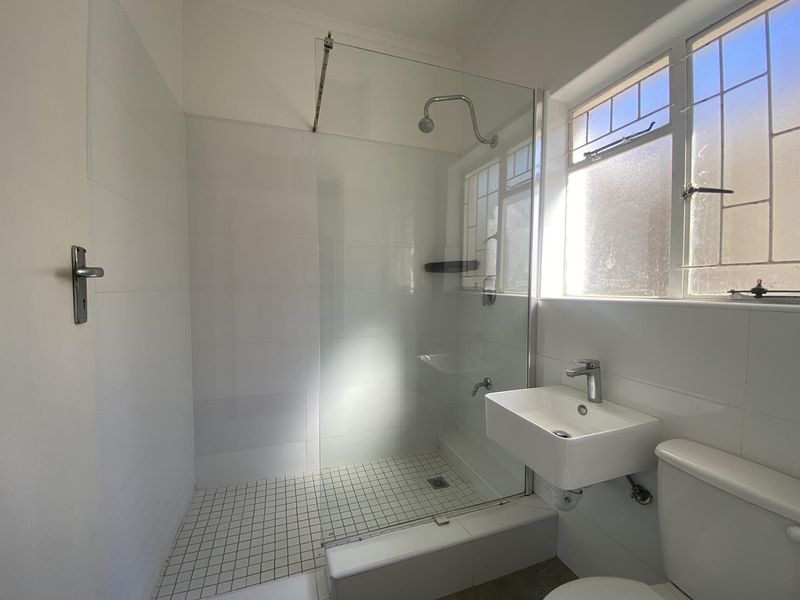 Modern Studio in Sea Point. - Photo 9