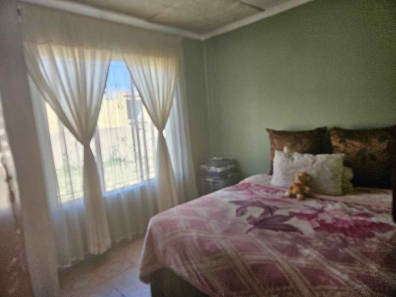 Home for sale - Photo 6