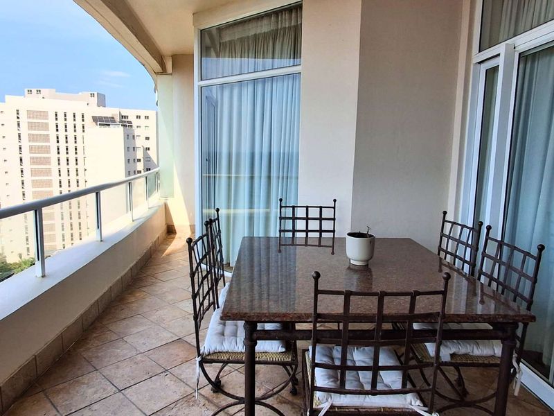 Furnished 2 Bedroom Sea-View Apartment to Rent in Umhlanga Rocks - Photo 8