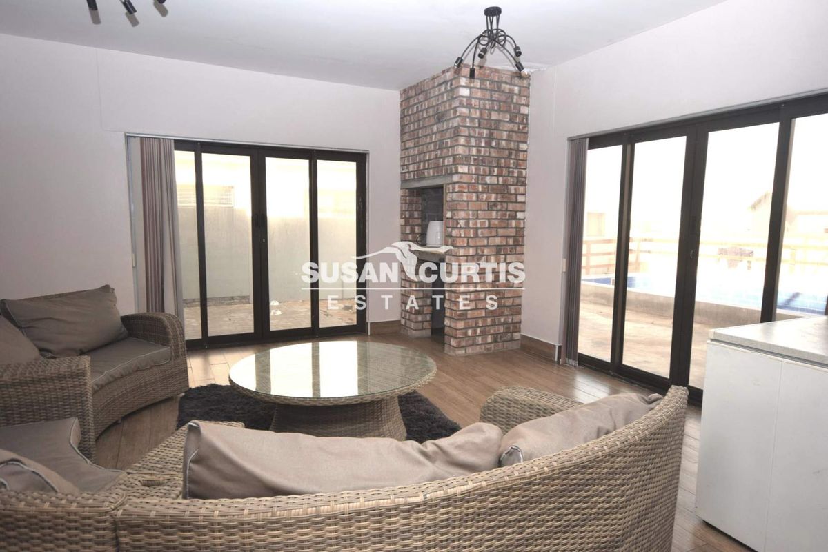 HOUSE FOR SALE IN MILE 4 EXT 1, SWAKOPMUND - Photo 4