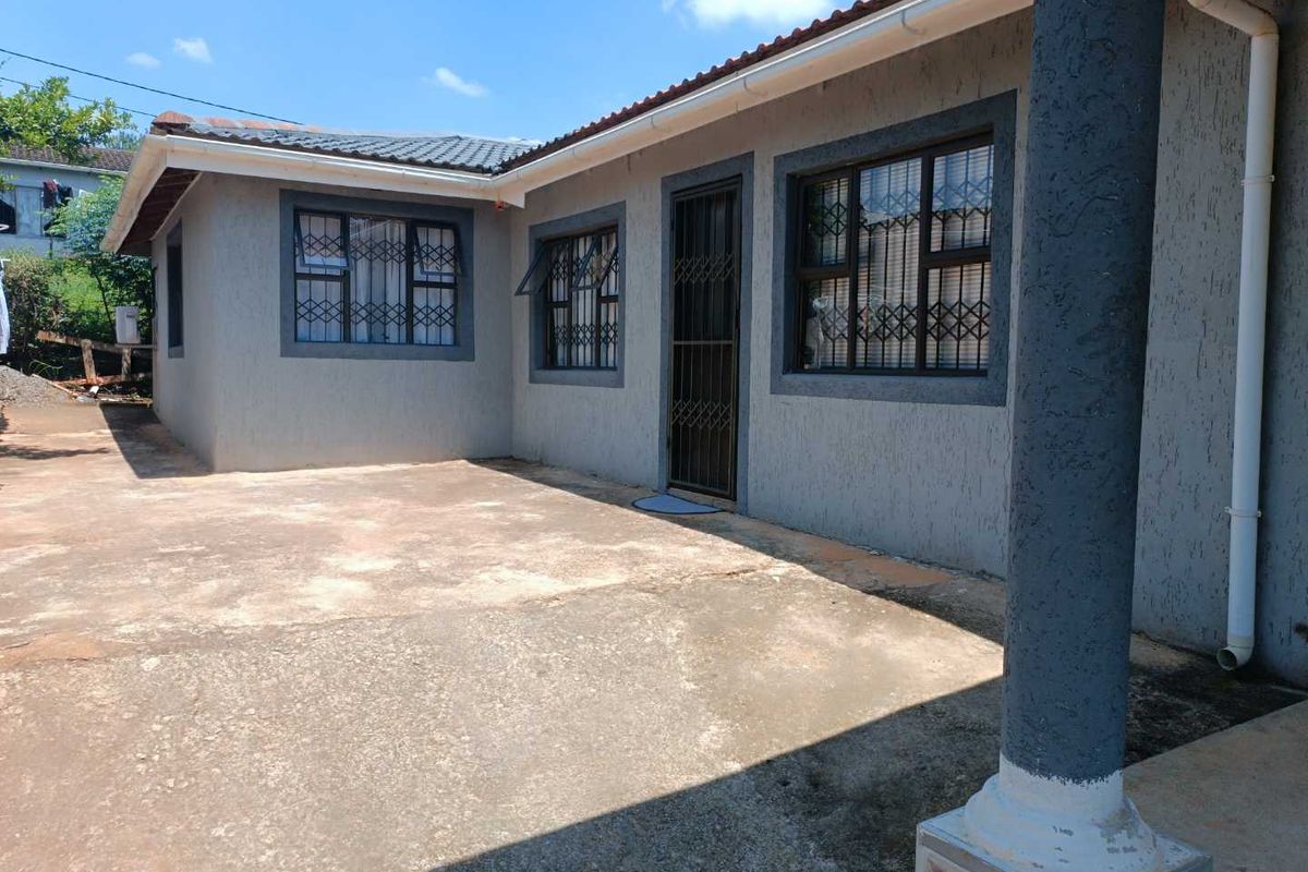 🏡 Spacious & Secure Family Home to Rent in Copesville, Pietermaritzburg | TeamSOLD Realty 🏡 - Photo 2