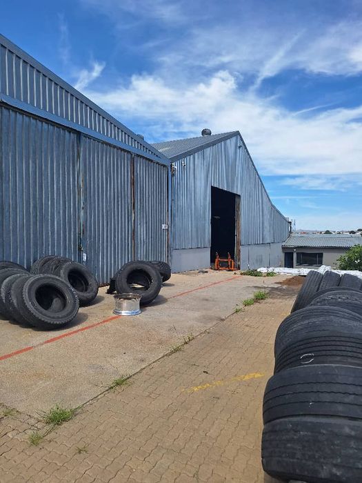 Property #2220358, Industrial For Sale in Lafrenz Industrial