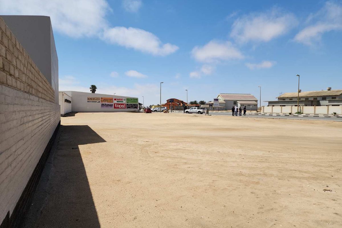 Rare oppertunity comes up in Henties Bay. - Photo 3