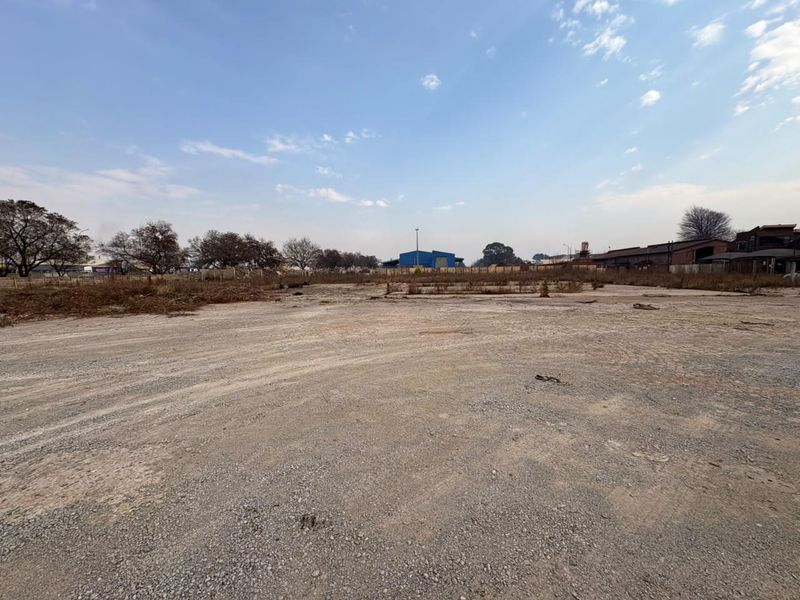 Prime 1.2ha Commercial Corner Stand near R59 - Photo 6