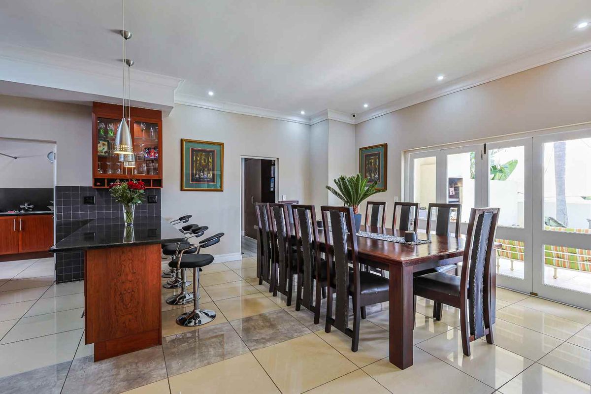 Private Family Home with Beautiful Views in Erasmusrand - Photo 5