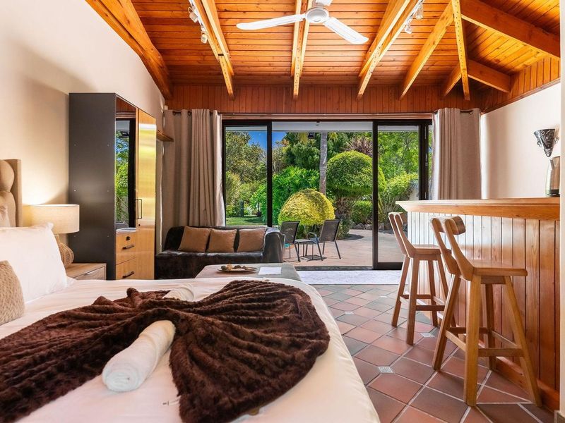 Country living at its very best in the heart of Constantia Valley. - Photo 10