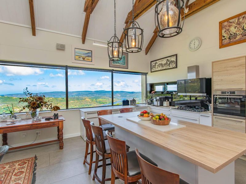 Modern, Industrial Farmhouse with Ravine views - Photo 4