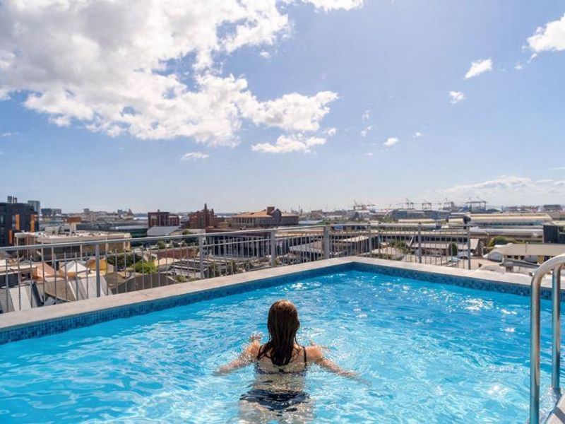 Stylish 2-Bedroom Apartment with Modern Upgrades & Lifestyle Amenities - Photo 10