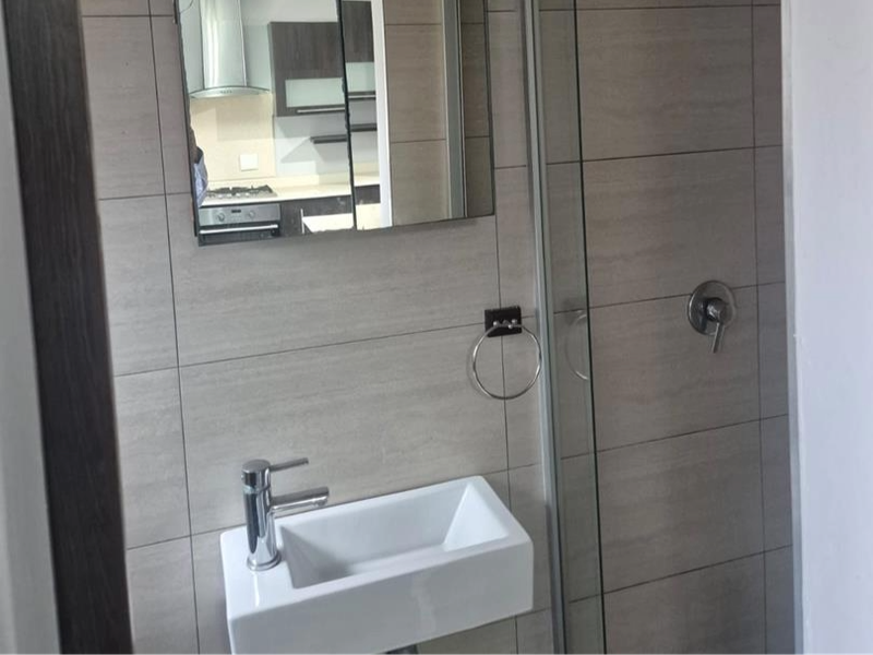 3 bedroom in secure complex - Photo 10
