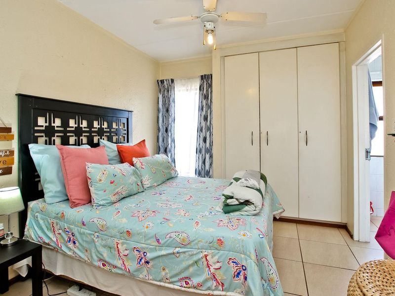 Neat One-Bedroom Garden Apartment – Ideal First Home or Investment! - Photo 5