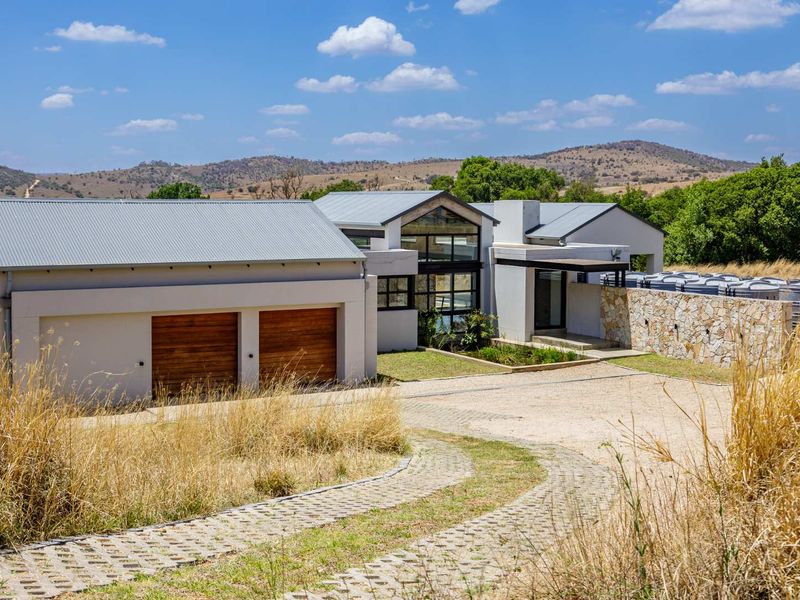 Monaghan Farms Sanctuary - Photo 7