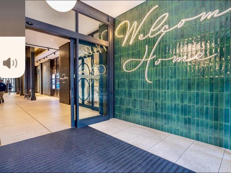 Spacious one bedroom at Station House - Photo 5