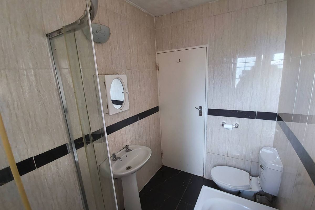 2 bed 1 Bath apartment in Kempton Park, Chloorokop - Photo 2