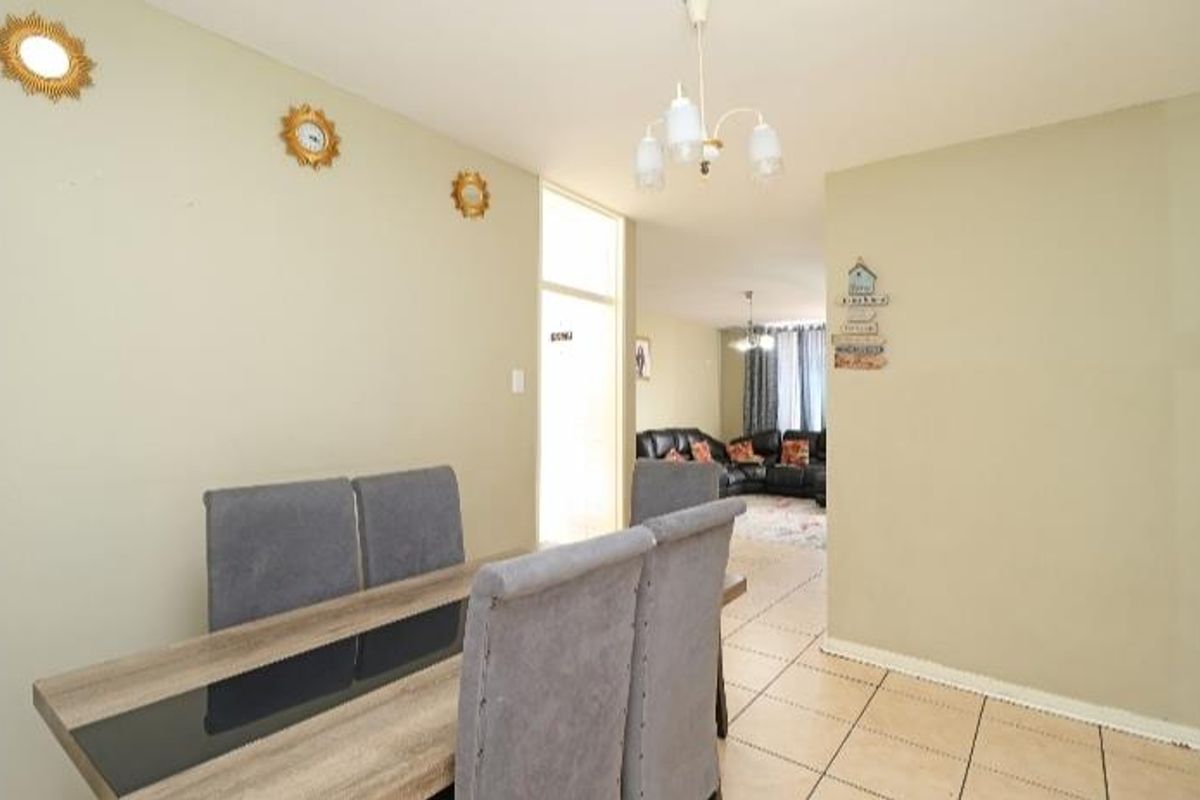 1.5 Bedroom Apartment For Sale, Excellent Location - Photo 3