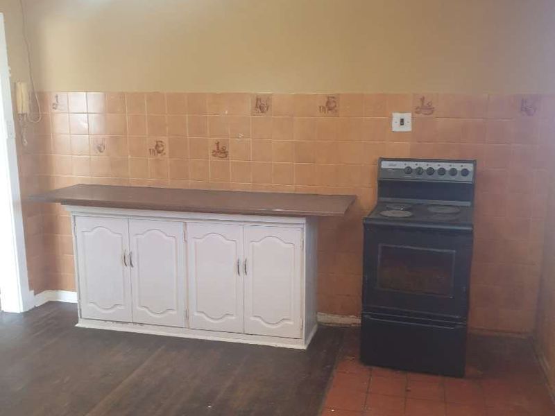 Fixer-Upper Opportunity in Western Extension, Benoni - Perfect for Investors or DIY Enthusiasts - Photo 7