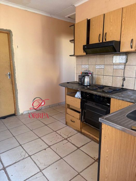 Property #2402729, House Sold in Khomasdal