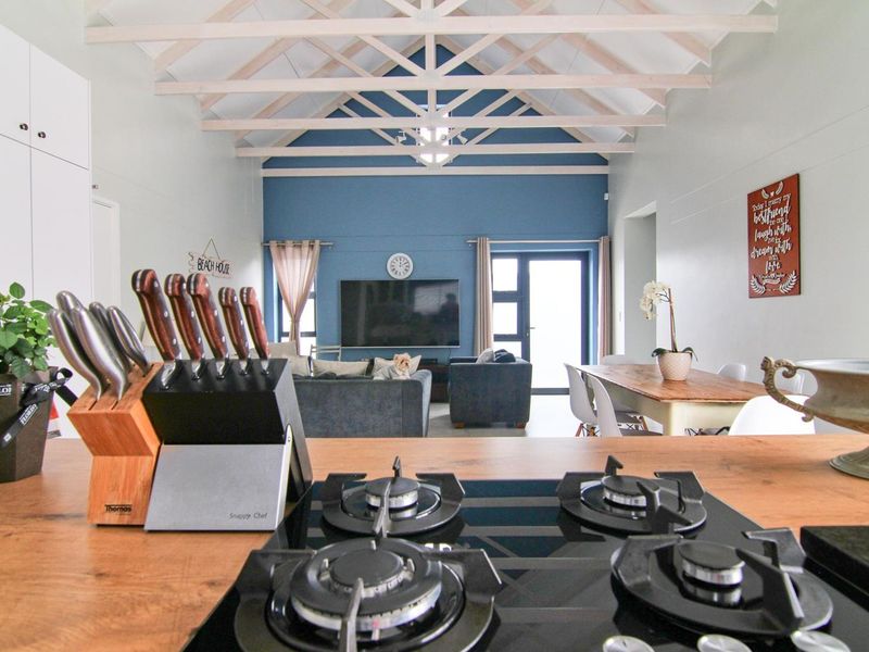 Ext 39, Swakopmund:  BRAND NEW upmarket 2 Bedr Townhouses for sale - Photo 6