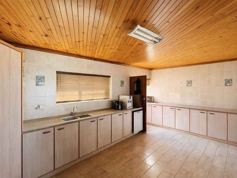 3 Bedroom House for Sale in Dana bay - Photo 3