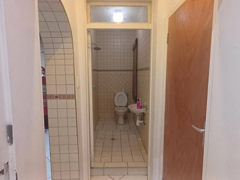 To Let (furnished) - Photo 5