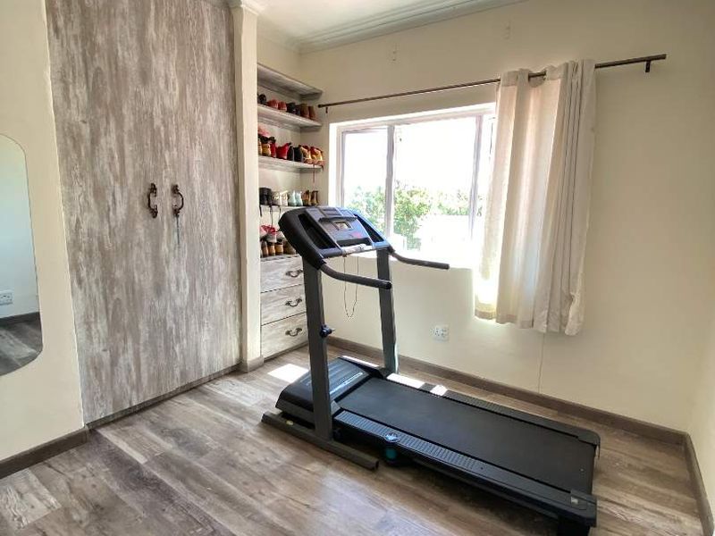 HOUSE FOR SALE IN EROS - Photo 4