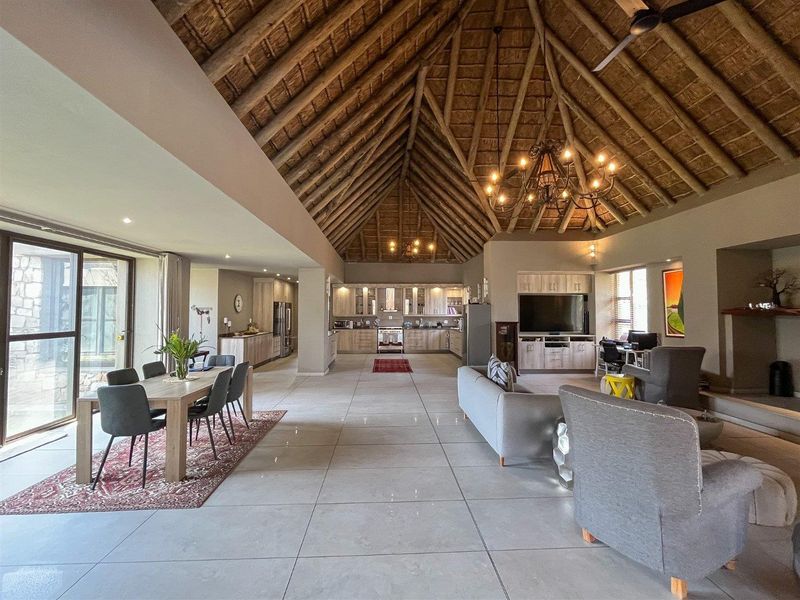 5 Bedroom house for sale in Leadwood Big Game Estate - Photo 5