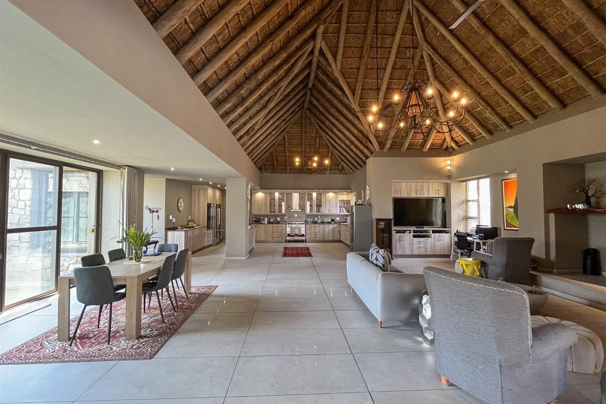 5 Bedroom house for sale in Leadwood Big Game Estate - Photo 5