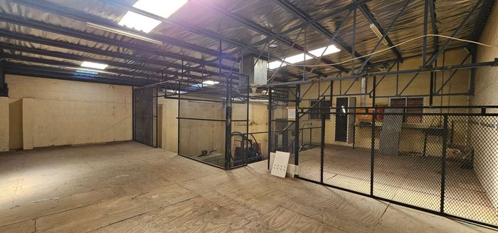 Property #2260117, Industrial Pending Sale in Prosperita
