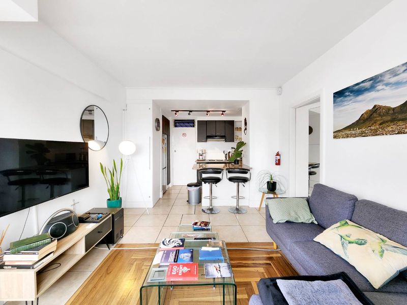 Furnished one bedroom apartment to rent in Sea Point - Photo 1