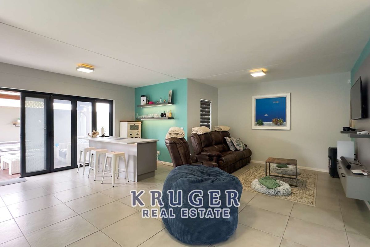 3-bedroom AIR BNB FRIENDLY townhouse for sale - Photo 5