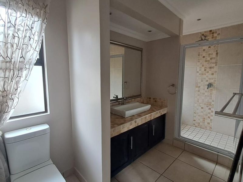 Stunning 3-Bedroom Rental Home in Mzingazi Golf Estate, Meer en See - Photo 8