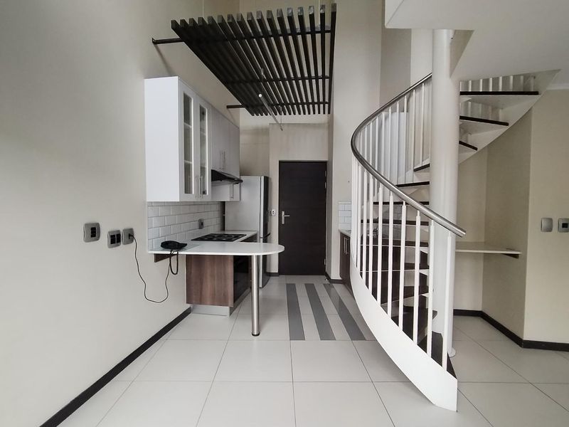 Duncan Court Luxury Student unit - Photo 8