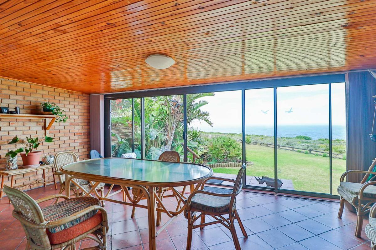 Perfect lock-up and go with magical sea views - Photo 5
